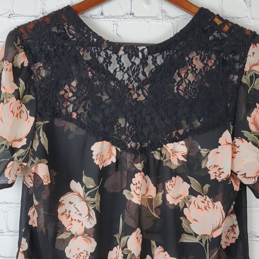 Live 4 Floral Woman's Embroidery Blouse Sz Large - Picture 6 of 11